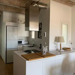 https://navidad-en-tarragona-corsini-apartment-1-parking.top-hotels-tarragona.com
